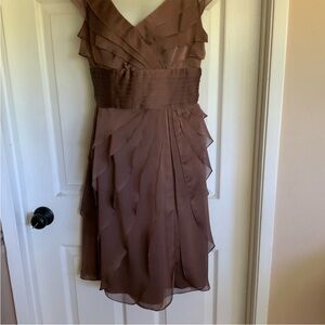 NWOT..ADRIANNA PAPELL.dress